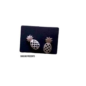 Etched Pineapple Stud Earrings Women Color Silver